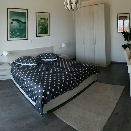 Apartment Lea Makarska Bagian luar foto